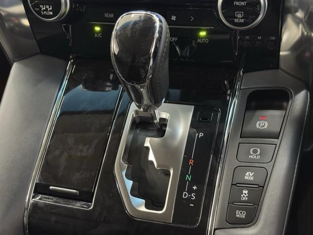 アルファードハイブリッド SR Cパッケージ 点検記録簿 エアロ バックモニター オートエアコン LED 横滑り防止機能 ABS イモビ AC100V電源 アルミ ドライブレコーダー ナビ&TV 4WD ミュージックプレイヤー接続可 3列シート(12枚目)