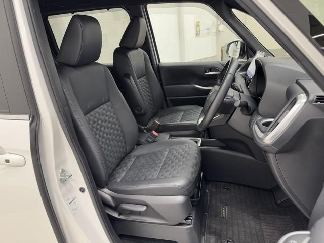 ヴォクシー ハイブリッドS-Z パワーウィンドウ DVD再生機能 インテリキー 横滑防止装置 地デジTV アクティブクルーズコントロール 1オナ フルオートエアコン リアカメラ エアバッグ ABS 100V充電 ナビTV WAC(16枚目)