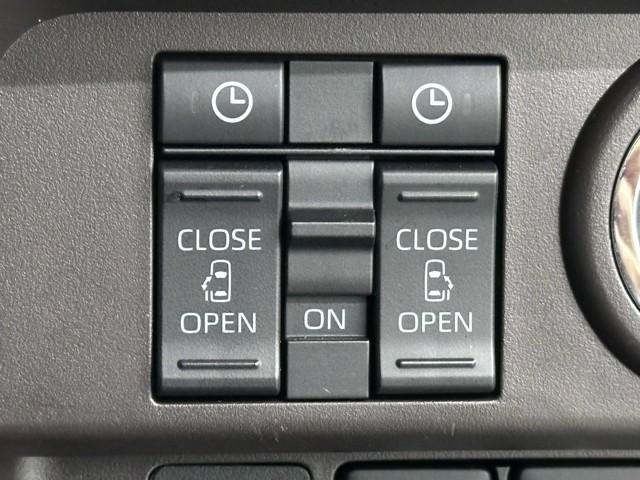 ルーミー Ｇ－Ｔ　Ｂカメラ　ＬＥＤライト　両側自動ドア　オートエアコン　イモビライザー　スマートキー　点検記録簿　メディアプレイヤー接続　ワンセグＴＶ　横滑り防止　Ａ－ＳＴＯＰ　キーフリーシステム　ワンオーナー車　ＰＳ（14枚目）