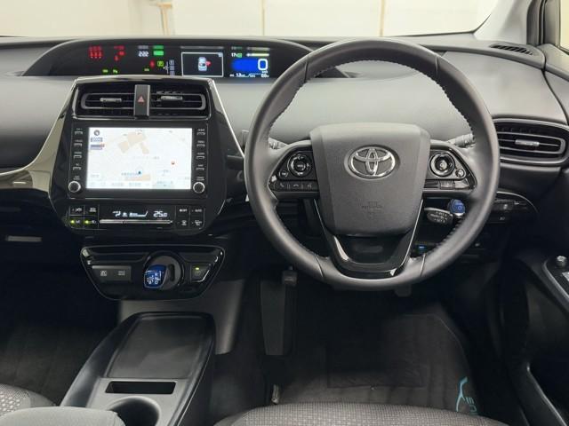 プリウス SセーフティプラスII(4枚目)