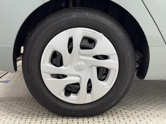 アクア X 踏み間違い防止 100V イモビ ドライブレコーダー ナビ LEDヘッドライト スマートキー 横滑り防止機能 キーレスエントリー オートクルーズ オートエアコン ETC カーテンエアバッグ ABS(17枚目)