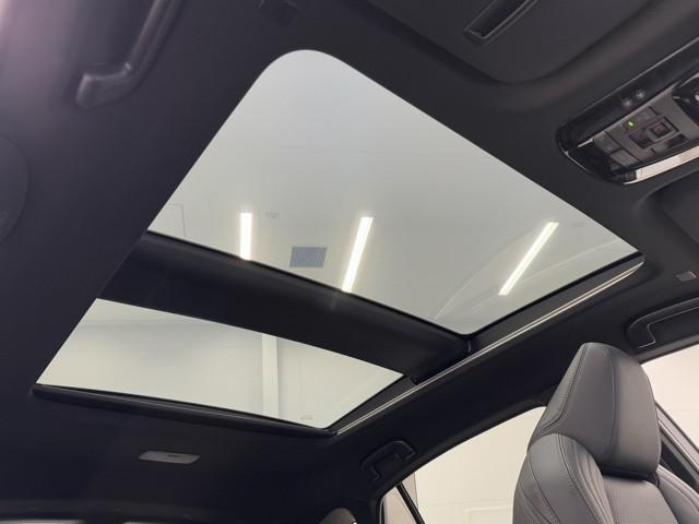 ハリアーハイブリッド Ｚ　レザーパッケージ　パノラマサンルーフ　地デジ　横滑防止　盗難防止システム　Ｂモニター　革　ＬＥＤライト　パワーウィンドウ　クルコン　スマートキ－　助手席エアバック　パワーシート　エアバッグ　点検記録簿　オートエアコン（19枚目）