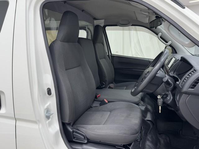 ハイエースバン ロングＤＸ　ブレーキサポート　リアカメラ　ＰＷ　運転席エアバッグ　ナビテレビ　横滑り防止　整備点検記録簿　イモビ付　パワーステアリング　エアコン　ミュージックプレイヤー接続可　ＡＢＳ　キーレス　ワンセグテレビ（15枚目）