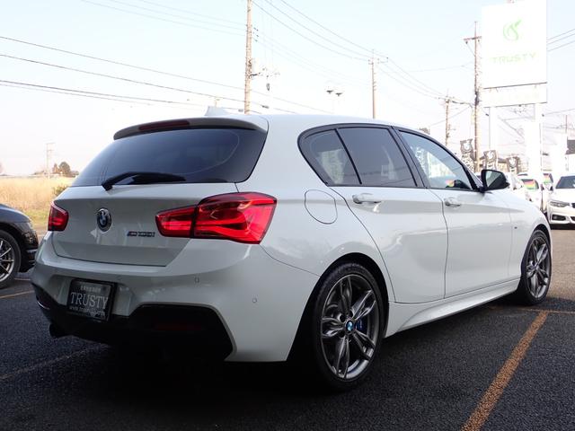 １シリーズ Ｍ１３５ｉ　後期型　３Ｌターボエンジン　１オーナー車　純正Ｍ１８インチＡＷ　純正Ｍフルエアロ　アルカンターラスポーツシート　インテリジェントセーフティ　クルーズコントロール　ＬＥＤヘッドライト　バックカメラ（12枚目）