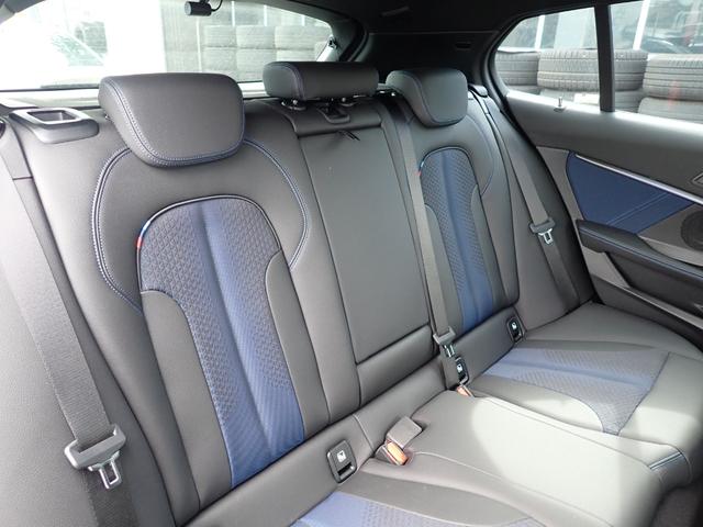 １シリーズ １１８ｉ　Ｍスポーツ　ｉＤｒｉｖｅナビ／コンフォート／ストレージＰＫＧ　１オーナー禁煙車　ＡｐｐｌｅＣａｒＰｌａｙ　ワイヤレス充電　ライブコックピット　パワーバックドア　レーダークルーズ　レーンチェンジＷ　前後ドラレコ（15枚目）