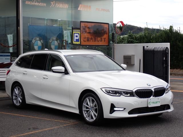 ３シリーズ ３２０ｄ　ｘＤｒｉｖｅツーリング　ハイライン／コンフォート／プラスＰＫＧ　フルセグＴＶ付　１オーナー禁煙　アイボリーレザー　シートヒーター　パーキングアシストプラス／３６０°カメラ　パワーバックドア　レーダークルーズ　レーンチェンジＷ（13枚目）
