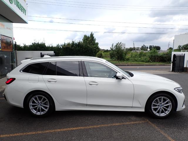 ３シリーズ ３２０ｄ　ｘＤｒｉｖｅツーリング　ハイライン／コンフォート／プラスＰＫＧ　フルセグＴＶ付　１オーナー禁煙　アイボリーレザー　シートヒーター　パーキングアシストプラス／３６０°カメラ　パワーバックドア　レーダークルーズ　レーンチェンジＷ（14枚目）