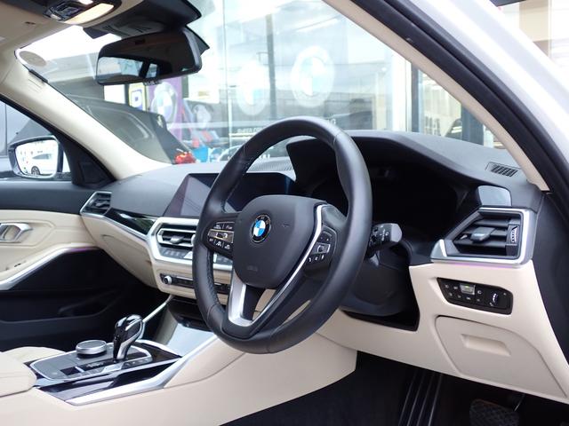 ３シリーズ ３２０ｄ　ｘＤｒｉｖｅツーリング　ハイライン／コンフォート／プラスＰＫＧ　フルセグＴＶ付　１オーナー禁煙　アイボリーレザー　シートヒーター　パーキングアシストプラス／３６０°カメラ　パワーバックドア　レーダークルーズ　レーンチェンジＷ（25枚目）