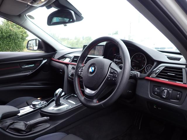 ３シリーズ ３２０ｄツーリング　スポーツ　走行１万キロ　インテリジェントセーフティ　パワーバックドア　コンフォートアクセス　クルーズコントロール　キセノンヘッドライト　専用スポーツシート　メモリーパワーシート　ＨＤＤナビ　バックカメラ（13枚目）