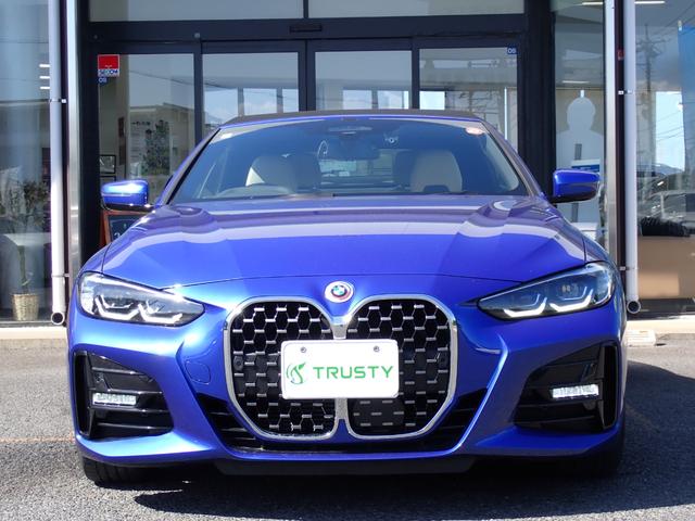 ４シリーズ ４２０ｉカブリオレ　Ｍスポーツ　ファストトラックＰＫＧ　サウンドＰＫＧ　コンフォートＰＫＧ　１９インチＡＷ　Ｍブレーキ　１オーナー禁煙　Ｈａｒｍａｎ／Ｋａｒｄｏｎ　フルセグＴＶ　オイスター革　毎年ディーラー整備／前回車検ＢＭＷ神戸（10枚目）