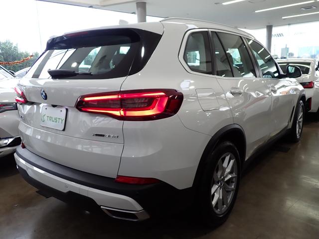 ☆関東運輸局認証工場　自動車分解整備事業　２−６０３０☆☆プッシュプル式板金塗装ブース完備／ＳＴＡＮＤＯＸ製塗料を使用しております☆無料代車３０台完備！各種メンテナンス、板金作業お任せください！