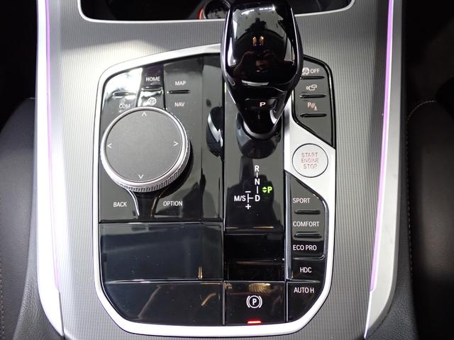 ＢＭＷ在庫保有台数常時１００台以上！ご来店の際はＢＭＷ本店（厚木市下荻野１４０−１）にご来店ください！弊社自慢の全天候型ショールーム！ＢＭＷ在庫保有台数常時１００台以上ございます！