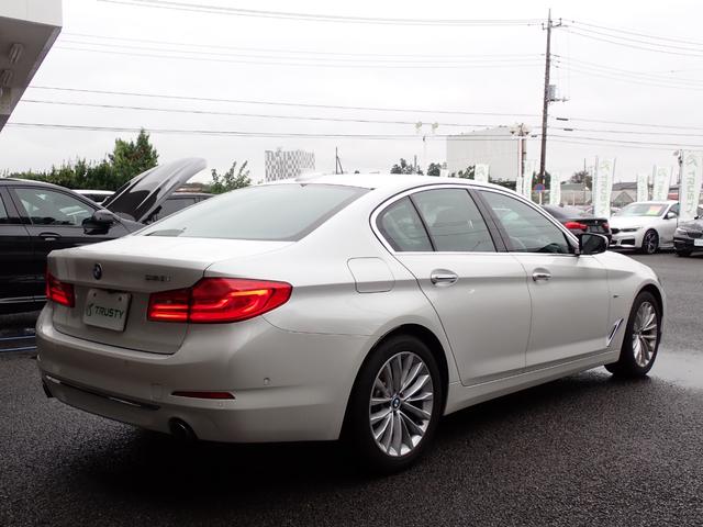BMW 5 SERIES 523i LUXURY