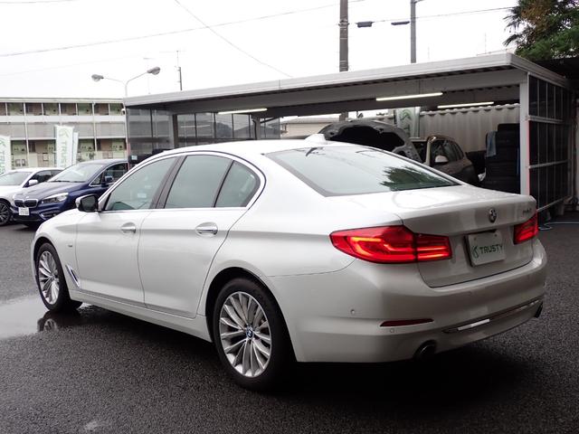 BMW 5 SERIES 523i LUXURY