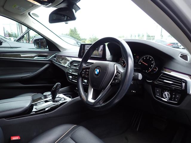 BMW 5 SERIES 523i LUXURY