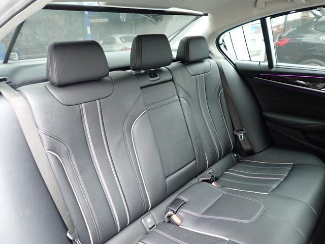 BMW 5 SERIES 523i LUXURY