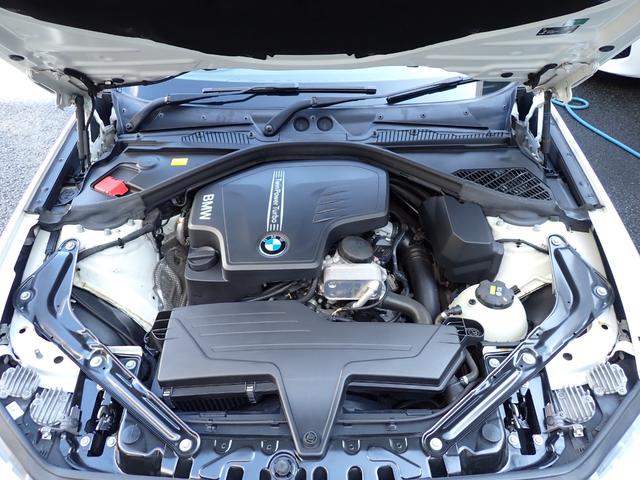 2シリーズ 220iカブリオレ ラグジュアリー 電動オープン ミシュランタイヤ6分山 純正ドライブレコーダー インテリセーフ 黒革インテリア ヒーター付メモリーパワーシート HDDナビ バックカメラ クルーズコントロール ディーラー整備車 禁煙車(30枚目)