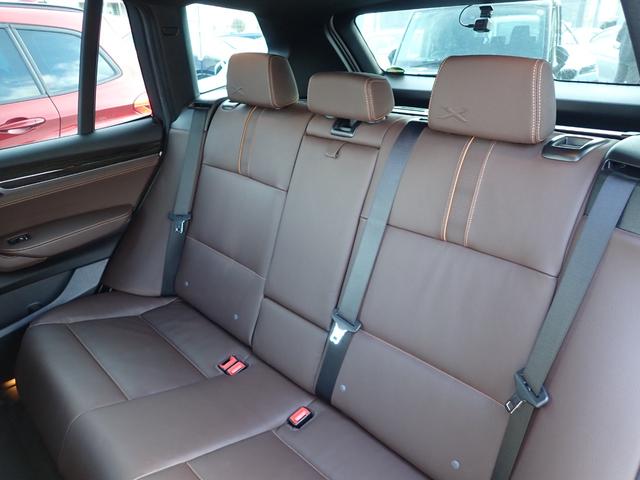 Ｘ３ ｘＤｒｉｖｅ　２０ｉ　Ｍスポーツ　後期型　モカレザー　全周囲カメラ　フルセグＴＶ　２０２４年製ピレリタイヤ装着　パワーバックドア　コンフォートアクセス　前後ドライブレコーダー　フルセグＴＶ　フロント＆バックカメラ　シートヒーター（24枚目）