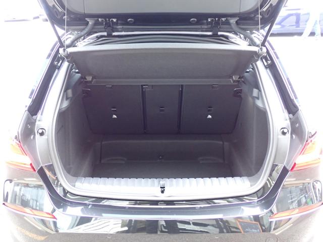 １シリーズ １１６ｉ　新車保証Ｒ９年６月迄　ＡｐｐｌｅＣａｒＰｌａｙ　レーダークルーズ　インテリジェントセーフティ　ＢＭＷライブコックピット　ワイヤレスチャージャー　前後クリアランスソナー　ＬＥＤヘッドライト　バックカメラ（17枚目）