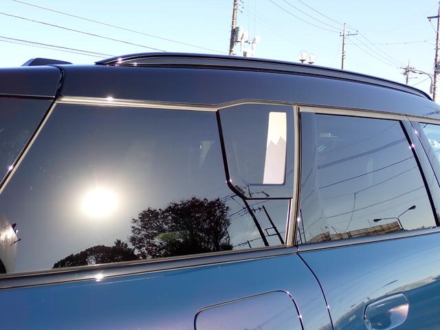 ＭＩＮＩ カントリーマンＤ　フェイバリット・トリム　フェイバリットトリム／Ｍパッケージ　新車保証継承　ＪＣＷスポーツシート　ベスキンダークペトロール　ステアリングヒーター　Ｈａｒｍａｎ／Ｋａｒｄｏｎ　３６０°カメラ　１８インチアステロイドスポーク　禁煙（19枚目）