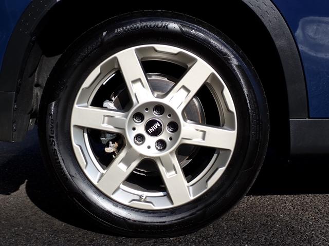 ＭＩＮＩ カントリーマンＤ　フェイバリット・トリム　フェイバリットトリム／Ｍパッケージ　新車保証継承　ＪＣＷスポーツシート　ベスキンダークペトロール　ステアリングヒーター　Ｈａｒｍａｎ／Ｋａｒｄｏｎ　３６０°カメラ　１８インチアステロイドスポーク　禁煙（21枚目）