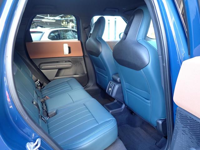 ＭＩＮＩ カントリーマンＤ　フェイバリット・トリム　フェイバリットトリム／Ｍパッケージ　新車保証継承　ＪＣＷスポーツシート　ベスキンダークペトロール　ステアリングヒーター　Ｈａｒｍａｎ／Ｋａｒｄｏｎ　３６０°カメラ　１８インチアステロイドスポーク　禁煙（32枚目）