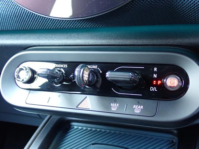 ＭＩＮＩ カントリーマンＤ　フェイバリット・トリム　フェイバリットトリム／Ｍパッケージ　新車保証継承　ＪＣＷスポーツシート　ベスキンダークペトロール　ステアリングヒーター　Ｈａｒｍａｎ／Ｋａｒｄｏｎ　３６０°カメラ　１８インチアステロイドスポーク　禁煙（47枚目）