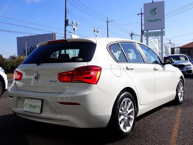 １シリーズ １１８ｄ　スタイル　アドバンスドパーキングサポートＰＫＧ　後期型　車検Ｒ９年８月まで　ホワイトハーフレザー　バックカメラ　前後パークセンサー　前後ドラレコ　クルーズコントロール　禁煙車　令和７年７月足立ＢＭＷ車検／整備（14枚目）