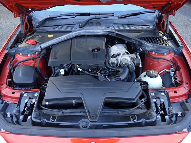 １シリーズ １１８ｉ　Ｍスポーツ　後期　パーキングサポ－トＰＫＧ　オイスタ－革　シ－トヒ－タ－　インテリジェントセーフティ　クルーズコントロール　コンフォートアクセス　バックカメラ　　純正ＯＰ１８インチＡＷ（スタイリング４６１Ｍ）（47枚目）