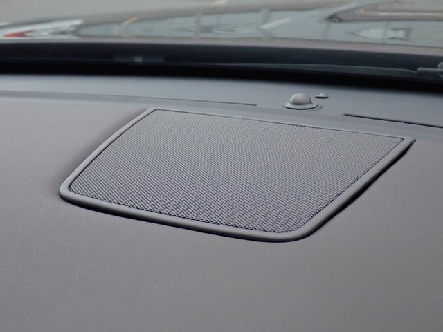 クアトロポルテ ベースグレード　正規Ｄ車　右Ｈ　可変マフラー　アイボリー革　ＢＳＭ　３ＬＶ６エンジン／３３０馬力　整備記録簿毎年有７枚　ハーマンカードン　フルセグＴＶ　バックカメラ　ヒーター付きメモリーパワーシート　スポーツサス（59枚目）