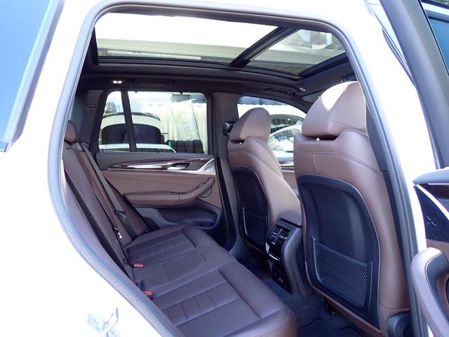 Ｘ３ ｘＤｒｉｖｅ　２０ｄ　Ｍスポーツ　セレクトＰＫＧ　パノラマＳＲ　モカレザ－　後期型　Ｈａｒｍａｎ／Ｋａｒｄｏｎ　アコースティックガラス　ヘッドアップディスプレイ　レーダークルーズ　ステアリングヒーター　令和７年５月名鉄アオト点検整備（30枚目）