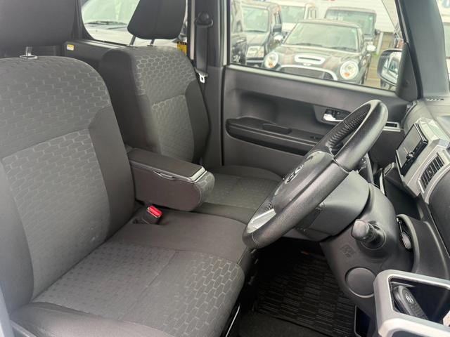 TOYOTA PIXIS MEGA G TURBO SA II