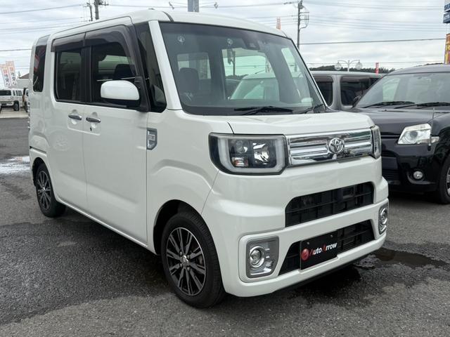 TOYOTA PIXIS MEGA G TURBO SA II