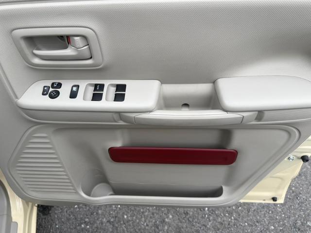 スペーシア 　社外ＴＶナビ　Ｂｌｕｅｔｏｏｔｈオーディオ　ＥＴＣ　バックカメラ　両側パワースライドドア　イージークルーザー　オートエアコン　プッシュスタート　スマートキー（22枚目）
