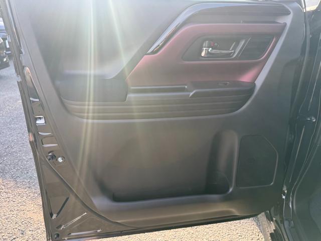 スペーシアカスタム ハイブリッドXS 全方位モニター 両側パワースライドドア イージークローザー シートヒーター ハンドルヒーター プッシュスタート キーレス(28枚目)