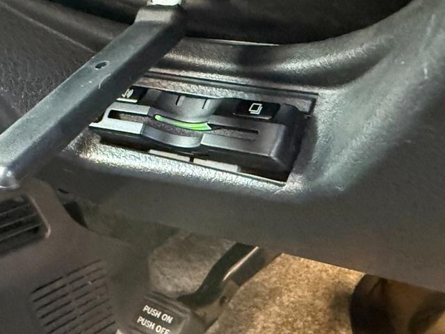 ワゴンＲスティングレー リミテッドＩＩ　ＴＶ付きナビ　ＥＴＣ　キーレス　プッシュスタート　オートエアコン　シートヒーター（10枚目）