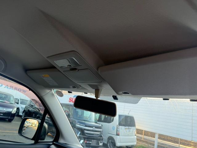 ワゴンＲスティングレー リミテッドＩＩ　ＴＶ付きナビ　ＥＴＣ　キーレス　プッシュスタート　オートエアコン　シートヒーター（17枚目）