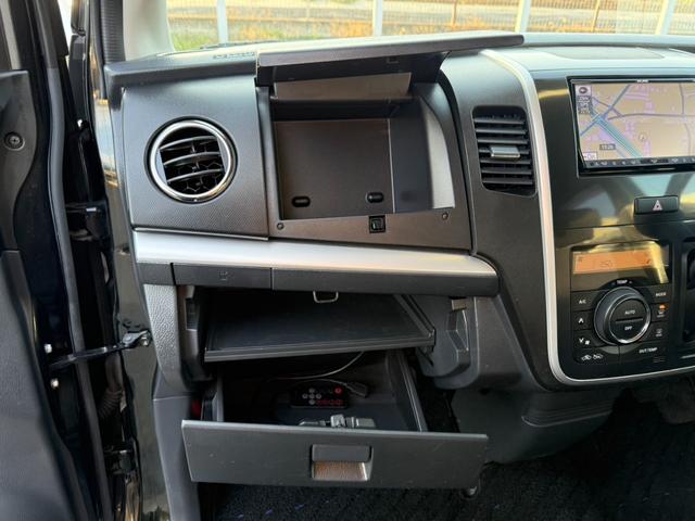 ワゴンＲスティングレー リミテッドＩＩ　ＴＶ付きナビ　ＥＴＣ　キーレス　プッシュスタート　オートエアコン　シートヒーター（25枚目）