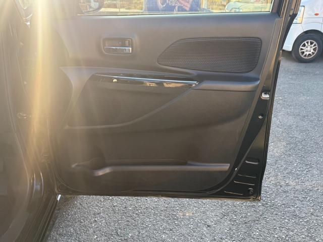 お渡しの前には内外装クリーニングを実施させて頂きます♪コーティング付きプランもございます〜！！ピッカピカでお気持ちよくお乗りできますよ〜♪