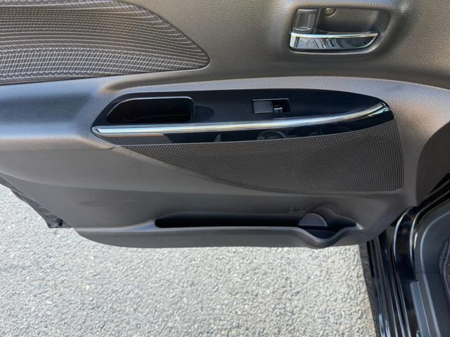 新車、届出済未使用車を始め全メーカー対応の軽専門店ならではの品揃えでお待ちしております。在庫にないお車も全国のネットワーク在庫から即座にお取り寄せＯＫ！！お車選びなら何でもお任せください。