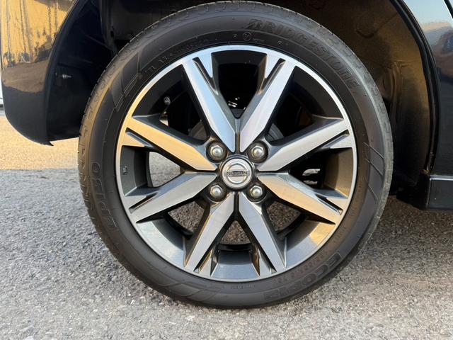 お渡しの前には内外装クリーニングを実施させて頂きます♪コーティング付きプランもございます〜！！ピッカピカでお気持ちよくお乗りできますよ〜♪