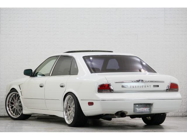 Ｑ４５ ベースグレード　インフィニティー　左ハンドル　ＲＢ２５エンジン載替　ナガオテクノ５ＭＴ　新品クラッチ　ＬＳＤ　ワンオフマフラー　ＬＩＮＫ　公認済　Ｎ１ダンパー　切れ角ＵＰナックル　ビックキャリパー　ＷＯＲＫ１９ｉｎｃ（33枚目）