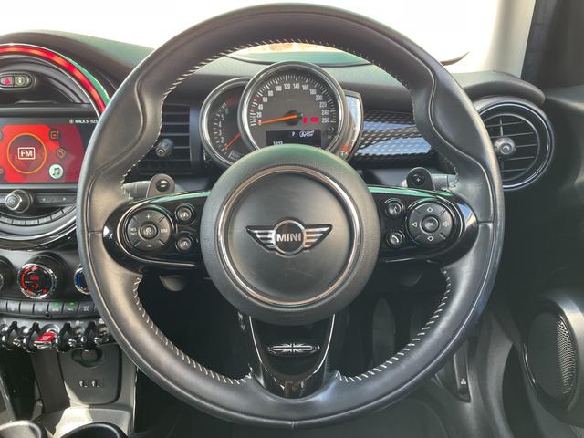 ＭＩＮＩ クーパーＳ　ＡＣＣ　インテリジェントセーフティ　ＨＵＤ　ドライビングモード　パドルシフト　バックカメラ　ＰＤＣ　パークアクシス　ユニオンジャックテール　ナビ　Ｂｌｕｅｔｏｏｔｈ　ＵＳＢ　ＭＴモード　ＥＴＣ（67枚目）