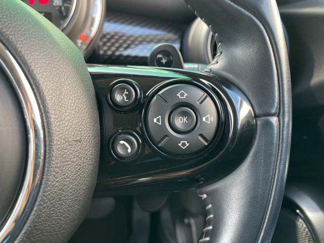 ＭＩＮＩ クーパーＳ　ＡＣＣ　インテリジェントセーフティ　ＨＵＤ　ドライビングモード　パドルシフト　バックカメラ　ＰＤＣ　パークアクシス　ユニオンジャックテール　ナビ　Ｂｌｕｅｔｏｏｔｈ　ＵＳＢ　ＭＴモード　ＥＴＣ（68枚目）