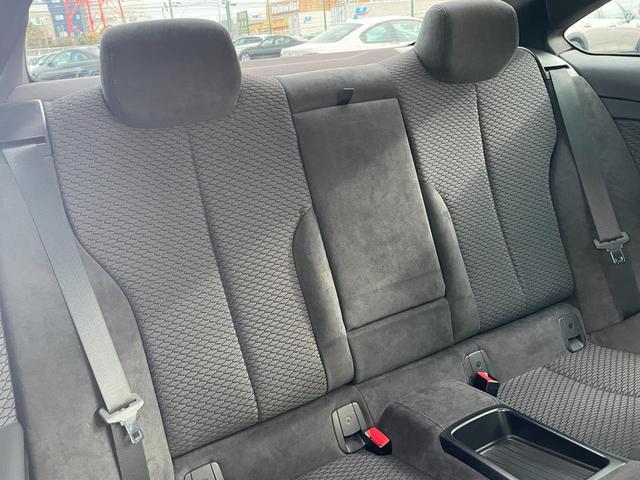 ４シリーズ ４２０ｉクーペ　Ｍスポーツ　ｐｅｒｆｏｒｍａｎｃｅキャリパー　ＡＣＣ　インテリジェントセーフティ　ドライビングモード　パドルシフト　１９インチＡＷ　ナビ　Ｂｌｕｅｔｏｏｔｈ　フルセグＴＶ　ＤＶＤ　ＣＤ　ＵＳＢ　バックカメラ（10枚目）