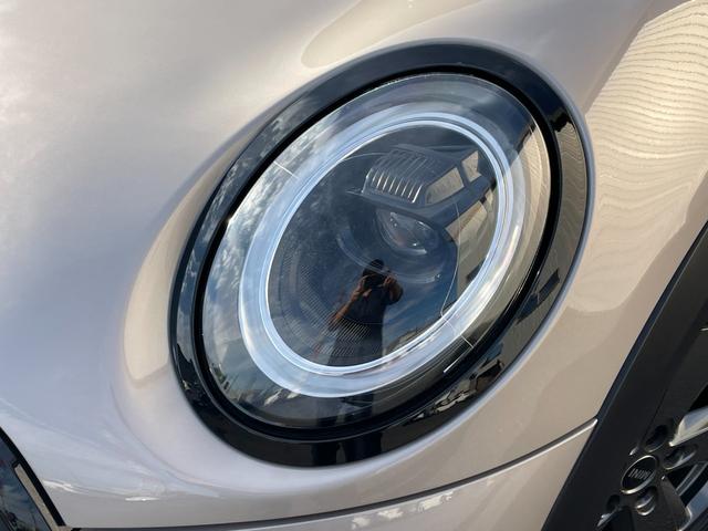 MINI クーパーD クラシック・トリム LCI applecarplay ACC インテリジェントセーフティ デジタルメーター ユニオンジャックテール LEDヘッドライト ハーフレザーシート ETC2.0 ドライビングモード バックカメラ(35枚目)