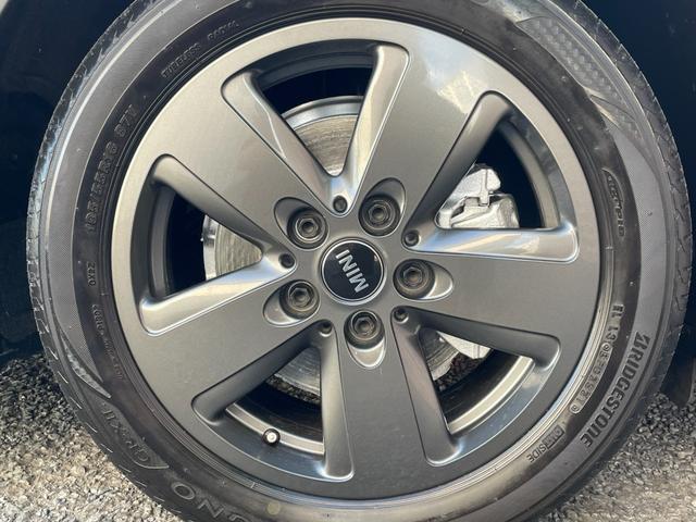 MINI クーパーD クラシック・トリム LCI applecarplay ACC インテリジェントセーフティ デジタルメーター ユニオンジャックテール LEDヘッドライト ハーフレザーシート ETC2.0 ドライビングモード バックカメラ(42枚目)