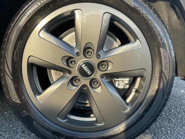 MINI クーパーD クラシック・トリム LCI applecarplay ACC インテリジェントセーフティ デジタルメーター ユニオンジャックテール LEDヘッドライト ハーフレザーシート ETC2.0 ドライビングモード バックカメラ(44枚目)