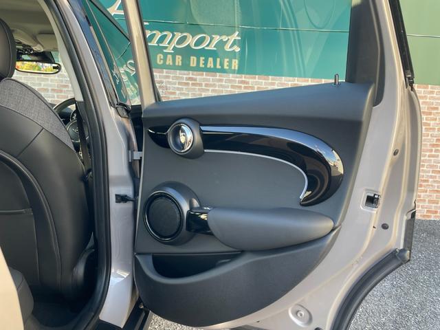 MINI クーパーD クラシック・トリム LCI applecarplay ACC インテリジェントセーフティ デジタルメーター ユニオンジャックテール LEDヘッドライト ハーフレザーシート ETC2.0 ドライビングモード バックカメラ(52枚目)