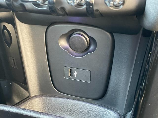MINI クーパーD クラシック・トリム LCI applecarplay ACC インテリジェントセーフティ デジタルメーター ユニオンジャックテール LEDヘッドライト ハーフレザーシート ETC2.0 ドライビングモード バックカメラ(66枚目)